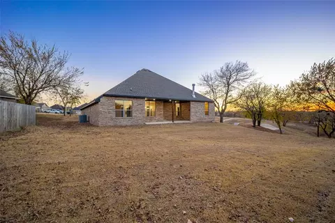 Exterior - 1455 Deer Ridge Run, Tuttle, OK 73089 photo 5 of 6
