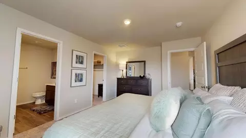 Bedroom - 31097 Elderberry Dr, Mcloud, OK 74851 photo 2 of 2