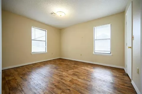 Bedroom - 507 N Bock St, Broken Bow, OK 74728 photo 1 of 8