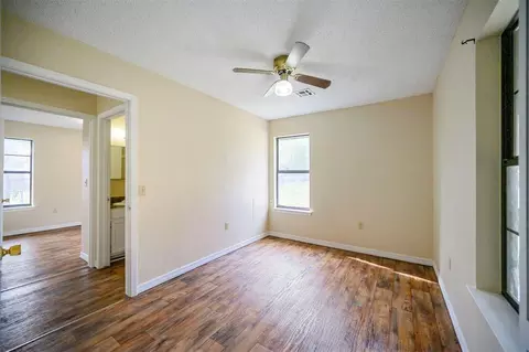 Bedroom - 507 N Bock St, Broken Bow, OK 74728 photo 6 of 8