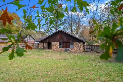 Exterior - 507 N Bock St, Broken Bow, OK 74728 photo 11 of 12