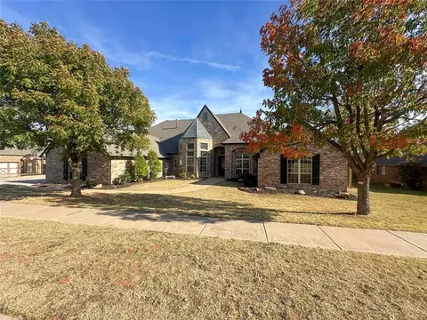 18900 Shilstone Way, Edmond, OK 73012