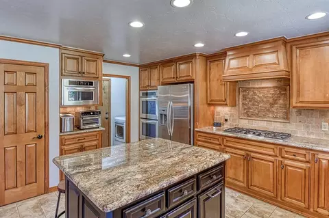 2012 Red Bud Pl, Edmond, OK 73013 photo 19