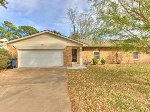 25 N Rice Ave, Shawnee, OK 74804