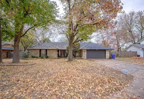 3911 Durango Cir, Norman, OK 73072
