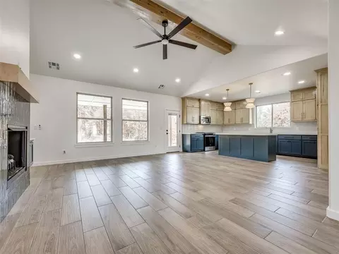 10925 Sandstone Ridge Way, Guthrie, OK 73044