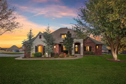 3578 Rivers Edge Ct, Newcastle, OK 73065