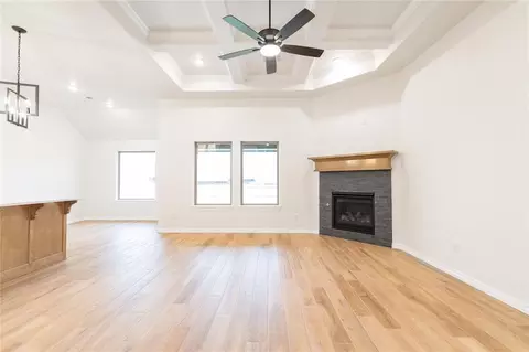 2301 NW 170th St, Edmond, OK 73012