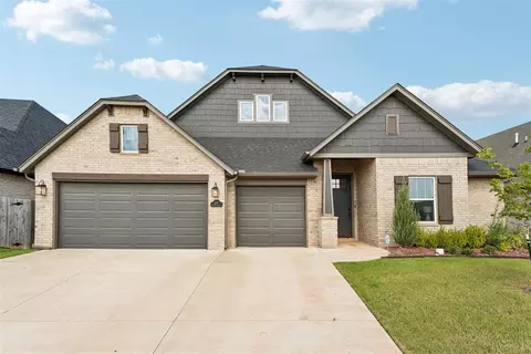 2317 E Preserve Edge Dr, Edmond, OK 73034