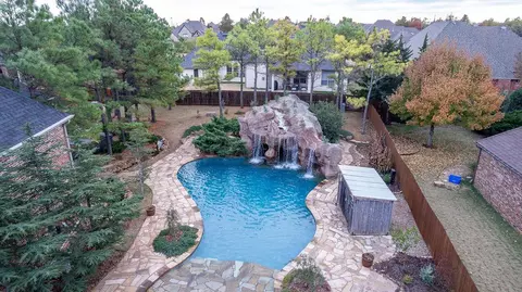 400 NW 149th Ter, Edmond, OK 73013