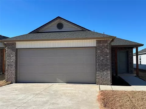 10305 Big Blue Dr, Oklahoma City, OK 73131