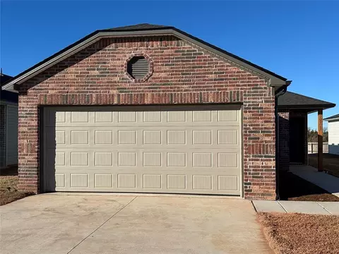 10313 Big Blue Dr, Oklahoma City, OK 73131