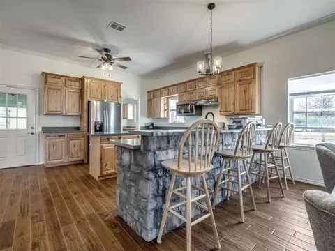 Kitchen - 9300 Pine Ave, Spencer, OK 73084 photo 1 of 5