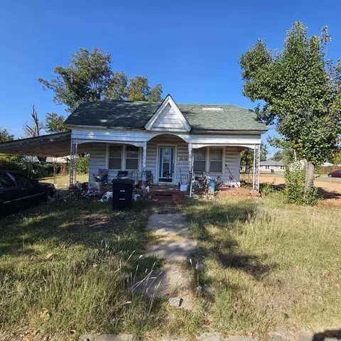 1834 N Market Ave, Shawnee, OK 74804