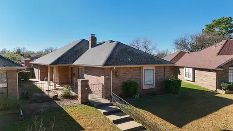1119 Quail Hollow Rd, Shawnee, OK 74804