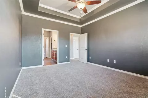 Bedroom - 20644 Landmark Dr, Harrah, OK 73045 photo 4 of 10