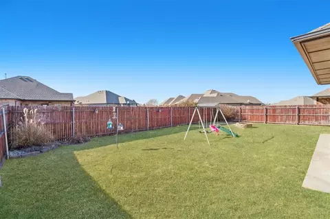 Exterior - 20644 Landmark Dr, Harrah, OK 73045 photo 6 of 7