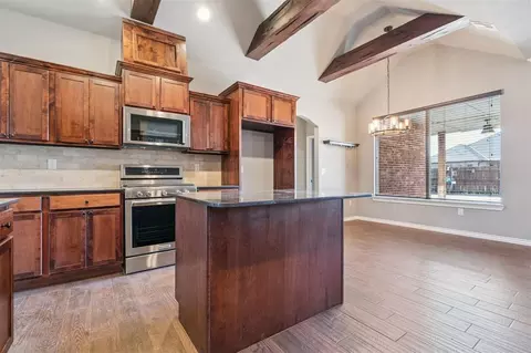 Kitchen - 20644 Landmark Dr, Harrah, OK 73045 photo 1 of 4