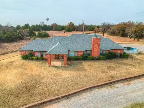 3150 Rolling Hills Dr, Blanchard, OK 73010