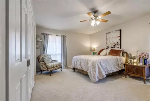 Bedroom - 818 Mockingbird Ln, Norman, OK 73071 photo 2 of 4
