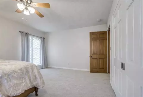 Bedroom - 818 Mockingbird Ln, Norman, OK 73071 photo 3 of 4