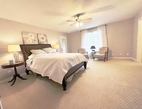 Bedroom - 818 Mockingbird Ln, Norman, OK 73071 photo 1 of 4