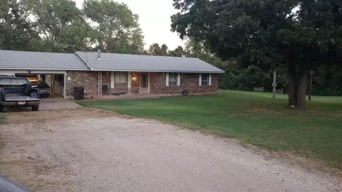 2 Wynema Rd, Mcloud, OK 74851 photo 1