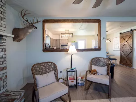 Living - 355807 E 1010 Rd, Prague, OK 74864 photo 5 of 5
