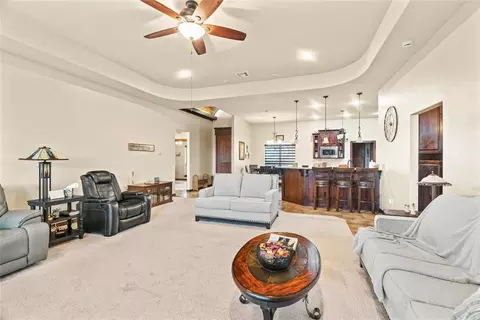 Living - 1441 Antler Ridge Rd, Tuttle, OK 73089 photo 2 of 3