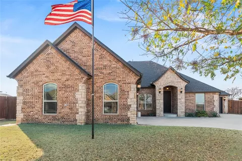 Exterior - 1441 Antler Ridge Rd, Tuttle, OK 73089 photo 2 of 5