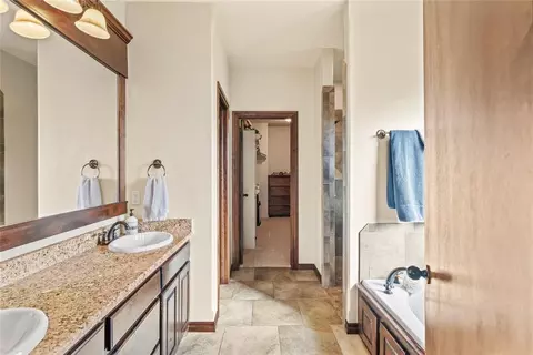 Entry Way - 1441 Antler Ridge Rd, Tuttle, OK 73089 photo 2 of 2