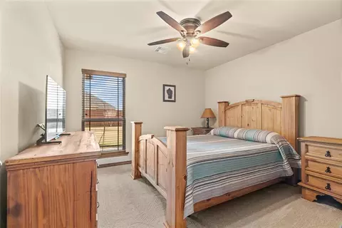 Bedroom - 1441 Antler Ridge Rd, Tuttle, OK 73089 photo 3 of 3
