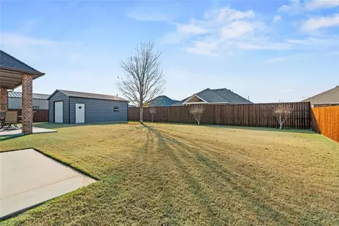 Exterior - 1441 Antler Ridge Rd, Tuttle, OK 73089 photo 4 of 5