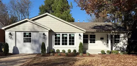 1123 W Brooks Dr, Norman, OK 73069