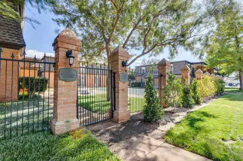 6100 N Brookline Ave #18, Oklahoma City, OK 73112