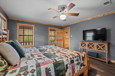 Bedroom - 302 Orca Rd, Broken Bow, OK 74728 photo 2 of 7