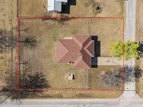 View/Area - 419 E F St, Ringling, OK 73456 photo 3 of 7