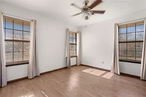 Bedroom - 419 E F St, Ringling, OK 73456 photo 3 of 6