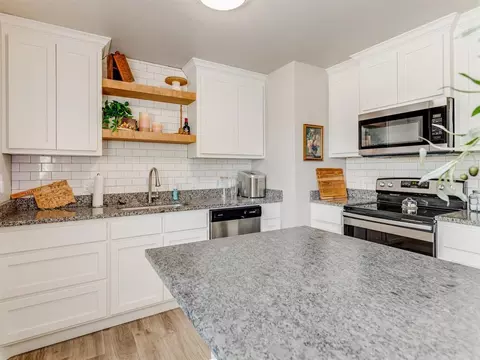 Kitchen - 528 Eischen Ave, Okarche, OK 73762 photo 2 of 5