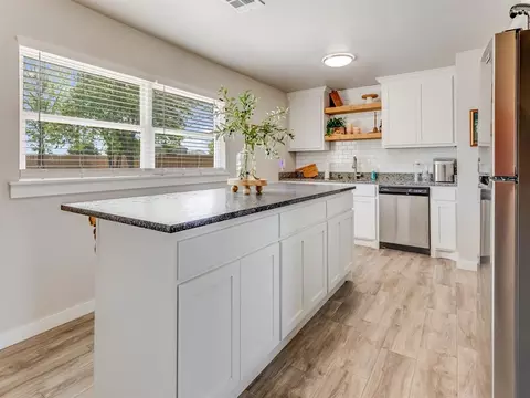 Kitchen - 528 Eischen Ave, Okarche, OK 73762 photo 5 of 5