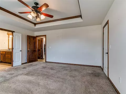 Bedroom - 291 Hillside Dr, Harrah, OK 73045 photo 2 of 9