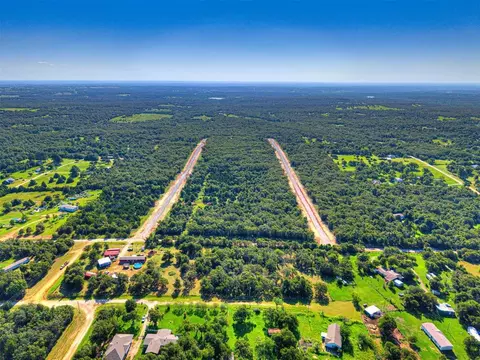 7978 Emerald Oaks Cir Rd #LOT 5, Guthrie, OK 73044