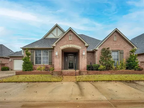 3039 NW 160th St, Edmond, OK 73013