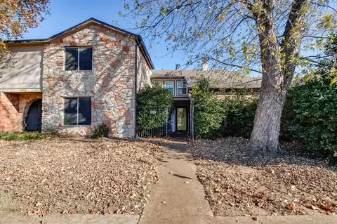 14012 Crossing Way E, Edmond, OK 73013