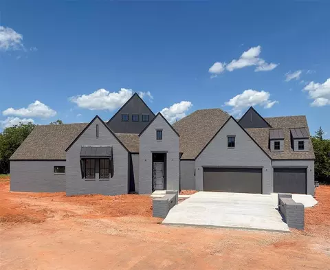 18485 Sleepy Deer Holw, Norman, OK 73072