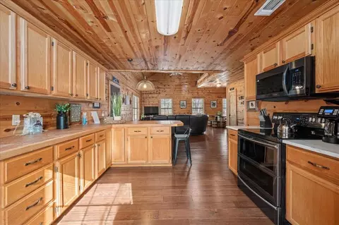 Kitchen - 222 Laurel Leaf Ln, Ringold, OK 74754 photo 2 of 5