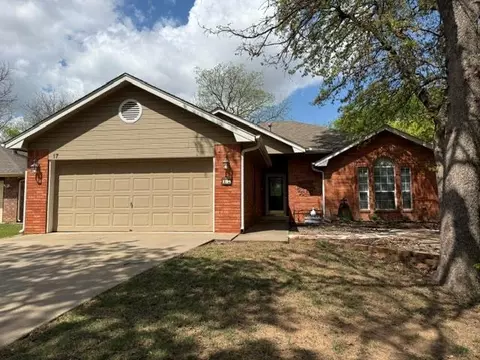 17 Sequoyah Blvd, Shawnee, OK 74801