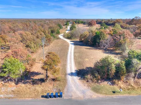 13108 S Luther Rd, Newalla, OK 74857