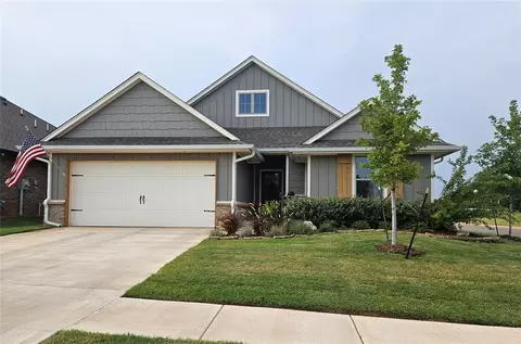 12301 SW 31st St, Yukon, OK 73099