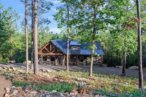 178 Up Hilly Trl, Broken Bow, OK 74728